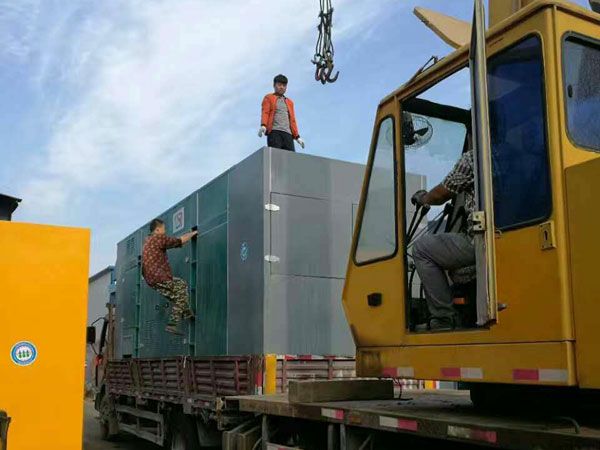 柳北更换水冷式机油散热器密封件的操作流程是怎样的？